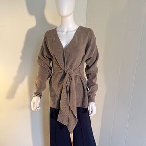 Unbranded, Medium, Uknown Neutral, Faux Wrap, Long Sleeved, Cozy Mystery Sweater